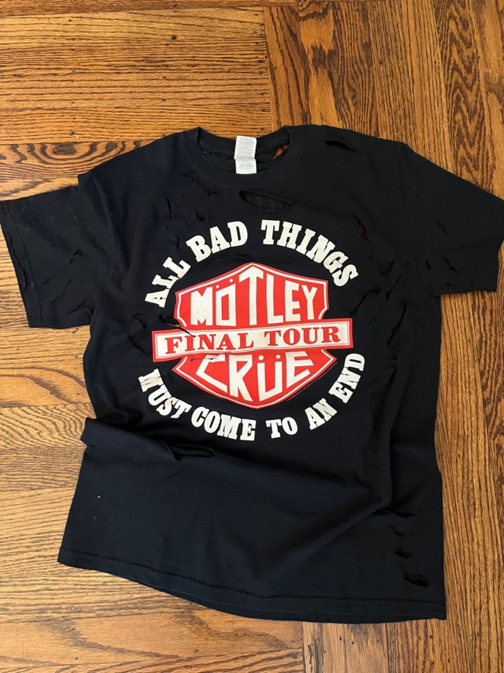 MOTLEY CRUE FINAL TOUR VINTAGE TEE M
